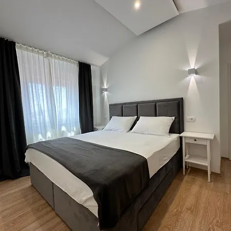 Luxury Zola * Ζαντάρ