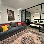 Apartament Luxury Zola *