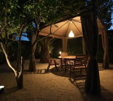 Luxury Zola Апартаменти