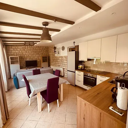 Апартаменти Luxury Zola Задар