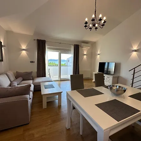 Luxury Zola Lägenhet