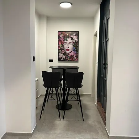 Luxury Zola * 扎达尔