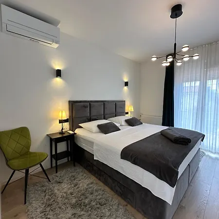 Luxury Zola * 扎达尔